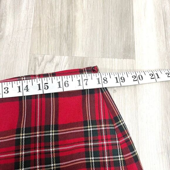 Talbots Skirt Women's 14P Red Plaid Side Zip Mini NWT - Picture 6 of 7